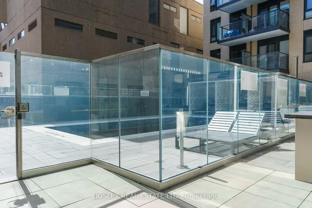 Additional image 41 of 543 Richmond St Unit 314