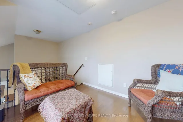 Additional image 18 of 649D Warden Ave Unit 24