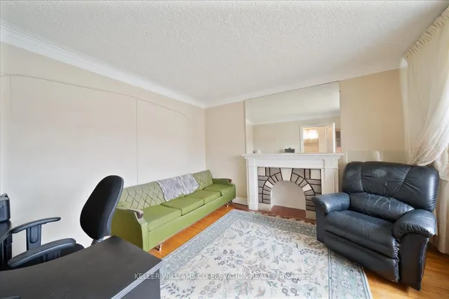 Additional image 4 of 39 Lanark Ave