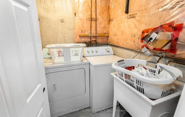 Additional image 38 of 66 Rubysilver Dr