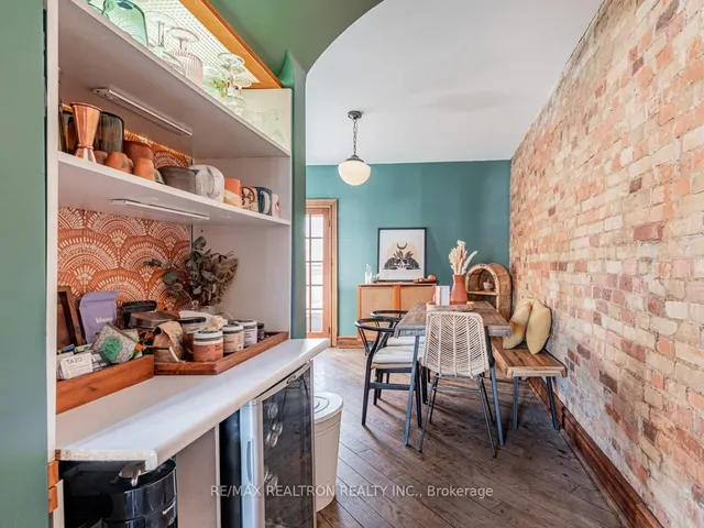 Additional image 9 of 867 Bathurst St