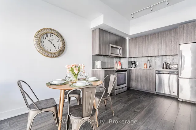 Additional image 4 of 30 Shore Breeze Dr Unit 226