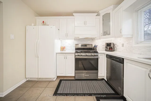 Additional image 19 of 26 Hercules Crt