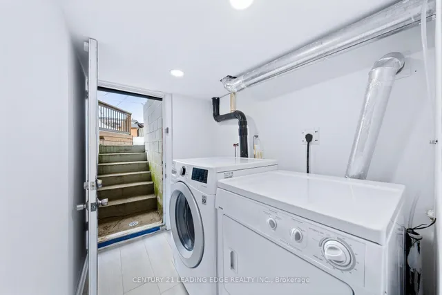 Additional image 31 of 32 Mortimer Ave