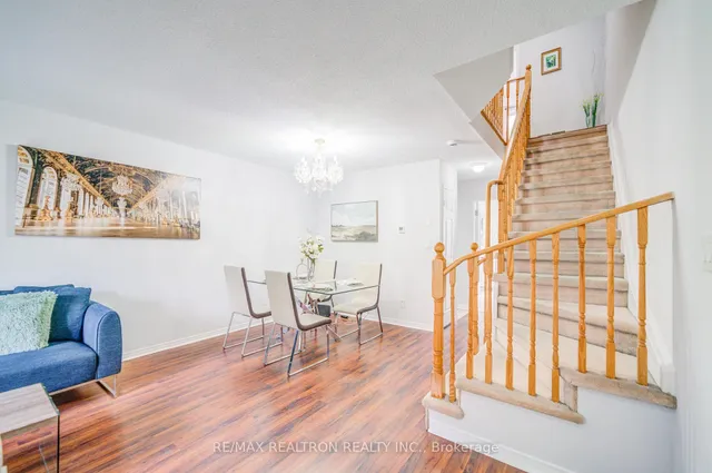 Additional image 31 of 28 Rosebank Dr Unit 507