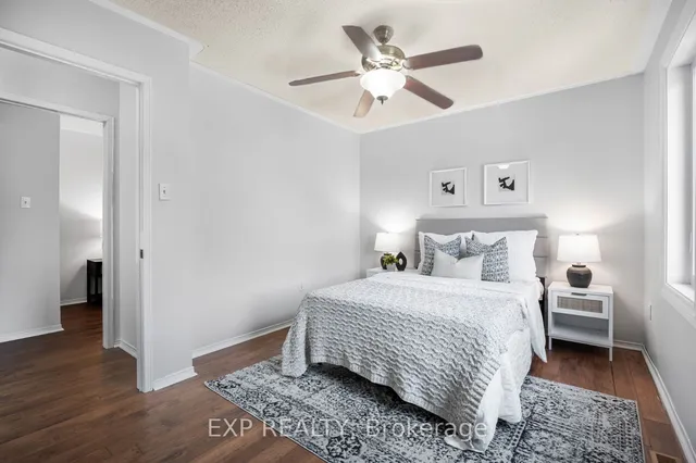 Additional image 29 of 53 Wickstead Crt