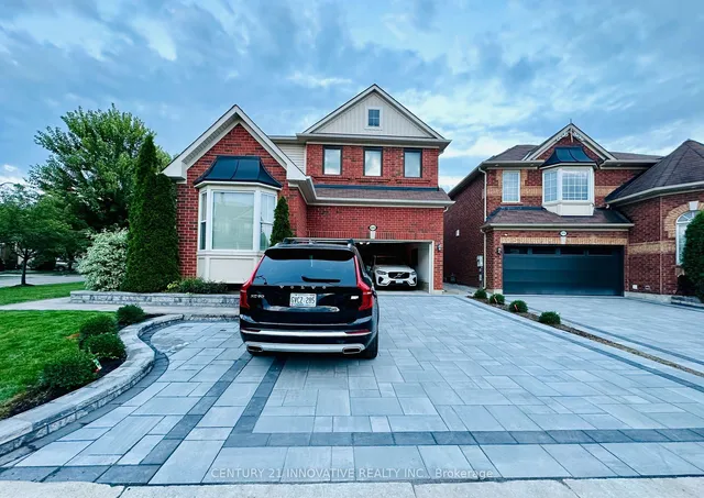 Additional image 2 of 828 Howden Cres