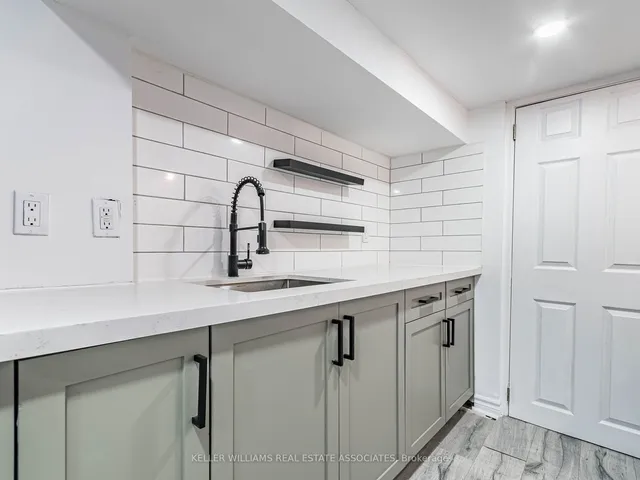 Additional image 34 of 39 Madison Ave