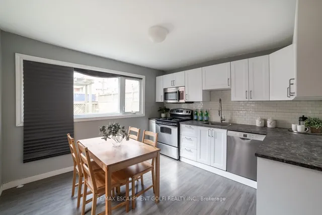 Additional image 13 of 381 Herkimer St