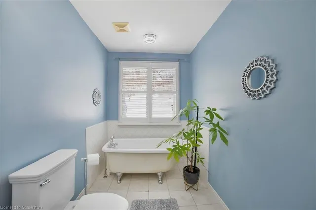 Additional image 23 of 12 Portal Crt