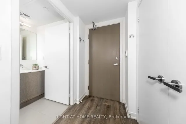 Additional image 2 of 100 Harbour St Unit 1408