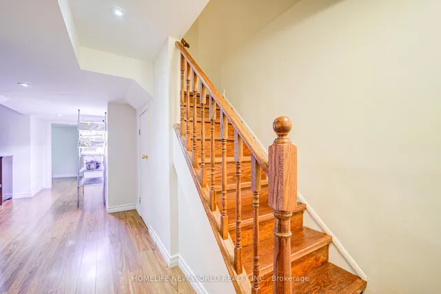 Additional image 34 of 46 Moorehouse Dr