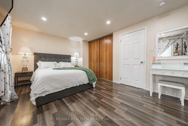 Additional image 24 of 200 Murison Blvd Unit 74