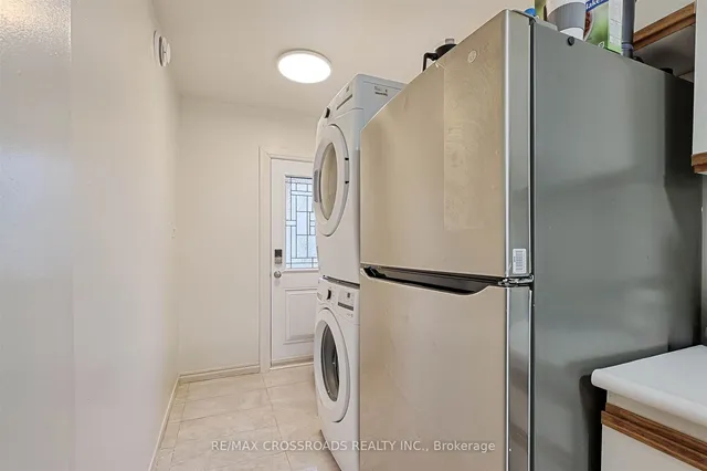 Additional image 22 of 105 Runnymede Rd