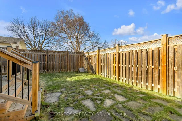 Additional image 46 of 182 Roberts Cres