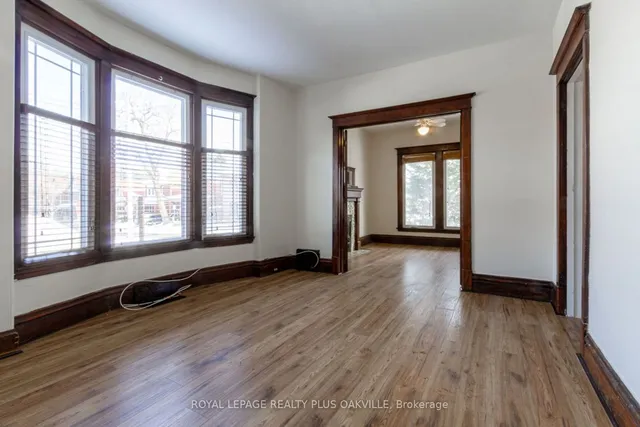 Additional image 9 of 58 Lorne Ave