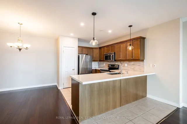 Additional image 24 of 1998 Ironstone Dr Unit 906