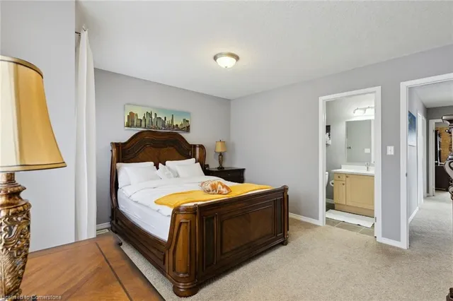 Additional image 30 of 7 Upper Mercer St Unit A4