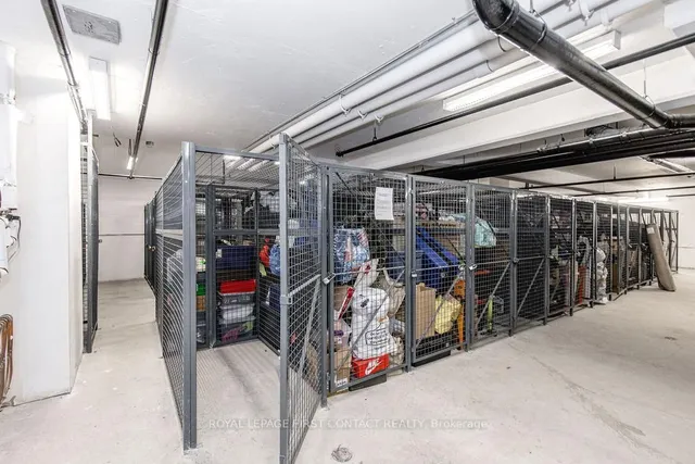 Additional image 34 of 4208 Dundas St Unit 606