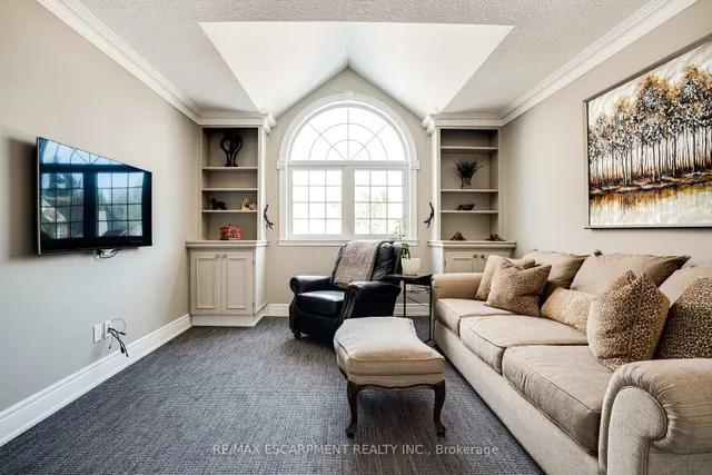 Additional image 35 of 148 Foxridge Dr