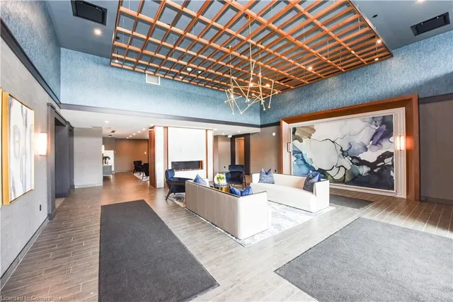 Additional image 4 of 460 Dundas St Unit 306