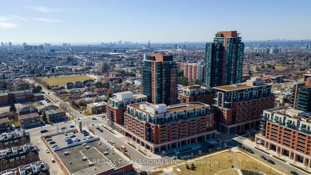 Additional image 23 of 800 Lawrence Ave Unit 1014