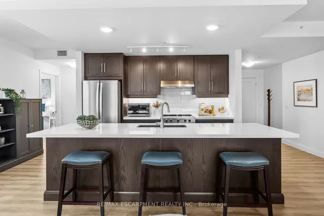 Additional image 11 of 30 Hamilton St Unit 703