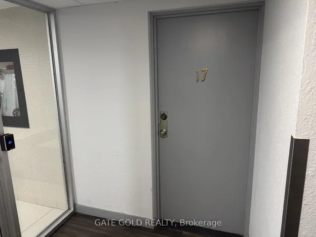 Additional image 17 of 1624 Bloor St Unit 17