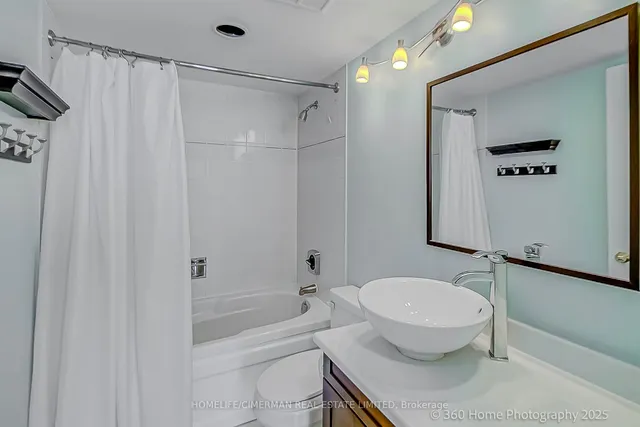 Additional image 22 of 20 Southport St Unit 413