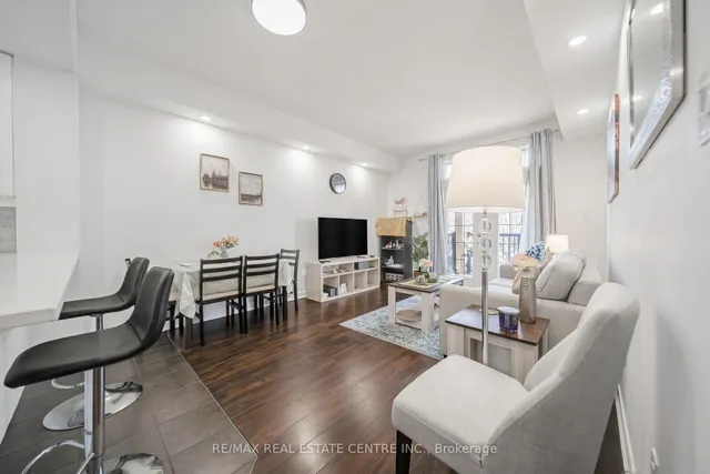 Additional image 10 of 396 Plains Rd Unit 201