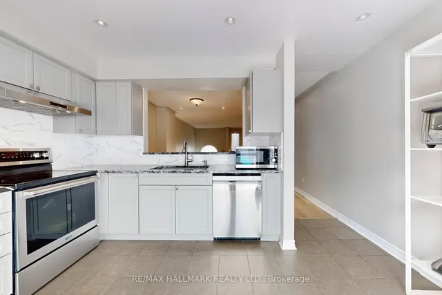 Additional image 10 of 83 Mondeo Dr Unit 307