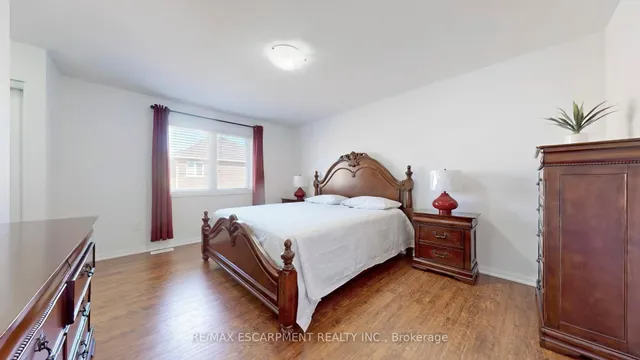 Additional image 16 of 37 Arkwright Dr