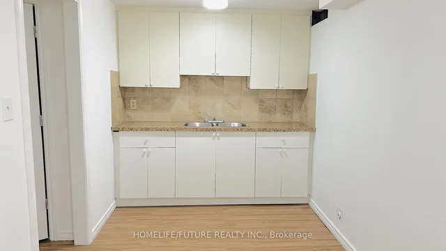 Additional image 30 of 16 Newington Cres