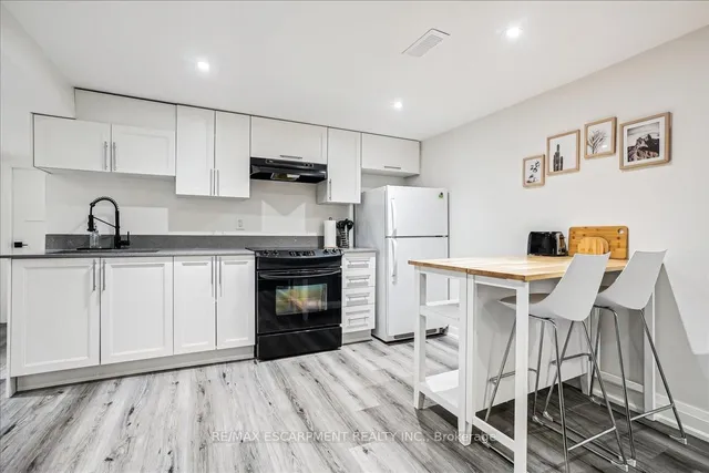 Additional image 29 of 2285 Sunnydale Dr