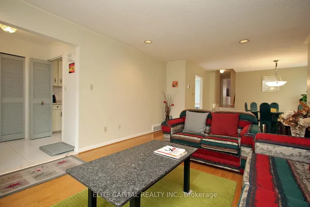 Additional image 22 of 24 Hoseyhill Cres