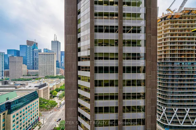 Additional image 28 of 426 University Ave Unit 2307