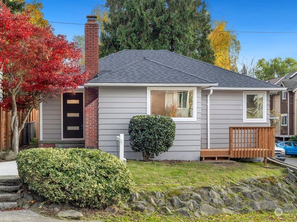 4221 SW Myrtle Street UNIT A, Seattle, WA 98136