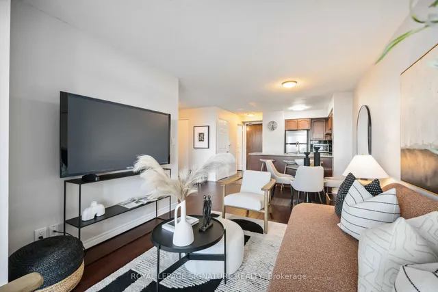 Additional image 21 of 35 Hollywood Ave Unit 703