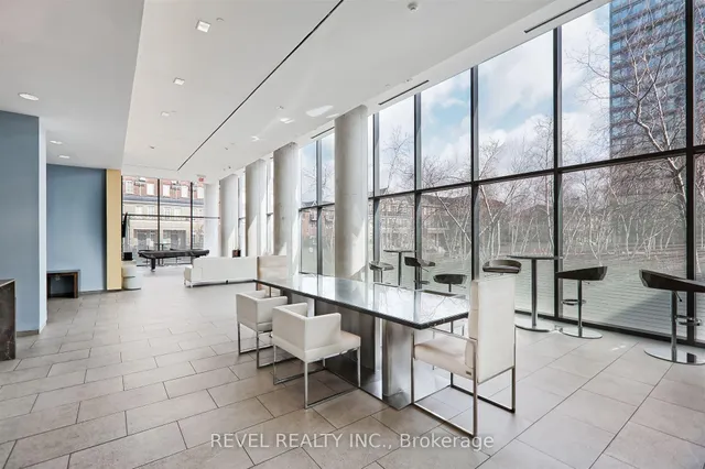 Additional image 25 of 105 The Queensway St