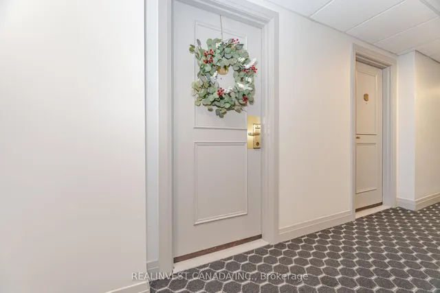 Additional image 7 of 2737 Keele St Unit 905