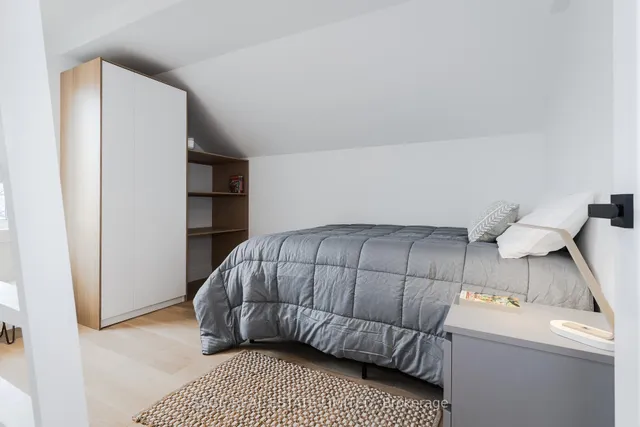 Additional image 18 of 31 Kelvin Ave