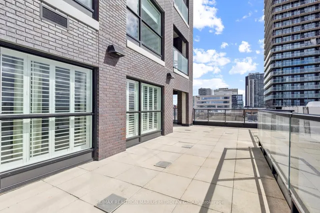 Additional image 41 of 1 Victoria St Unit 613