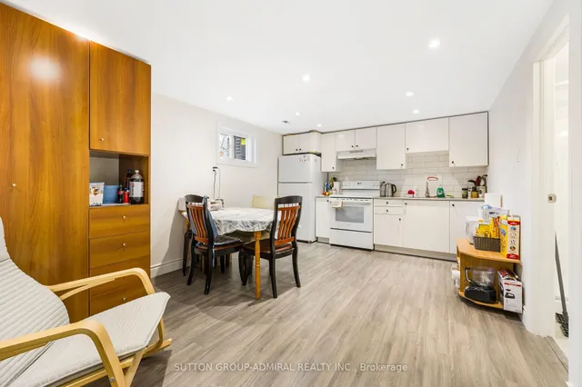 Additional image 18 of 111 Elise Terr