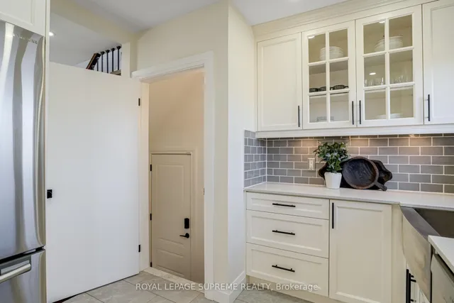 Additional image 27 of 1454 Wilson Ave