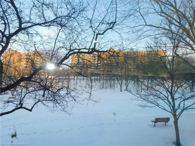 Additional image 25 of 1964 Main St Unit 903