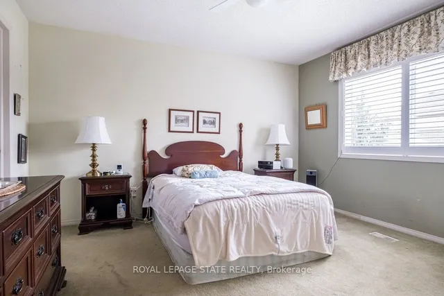 Additional image 18 of 60 Redfern Ave