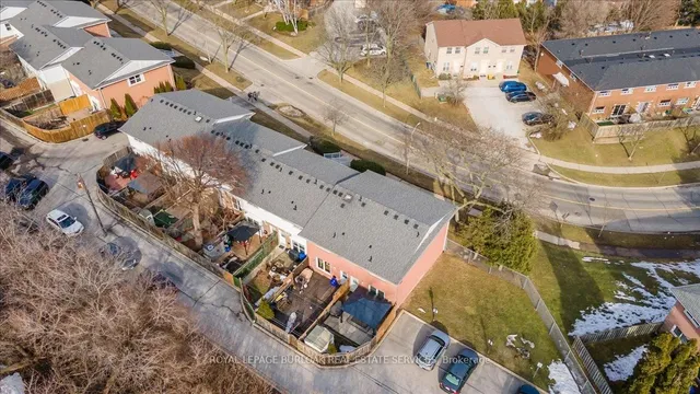 Additional image 31 of 2101A Meadowbrook Dr