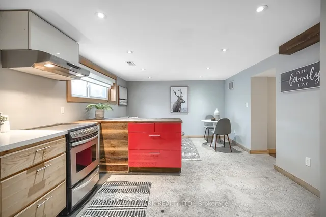 Additional image 42 of 6 Thirty First St