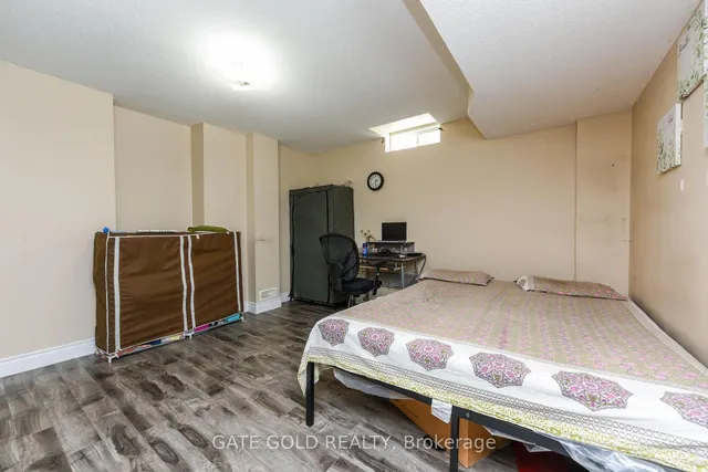 Additional image 40 of 30 Flurry Circ