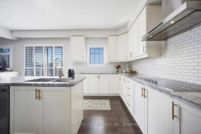 Additional image 14 of 12 ACTION Dr